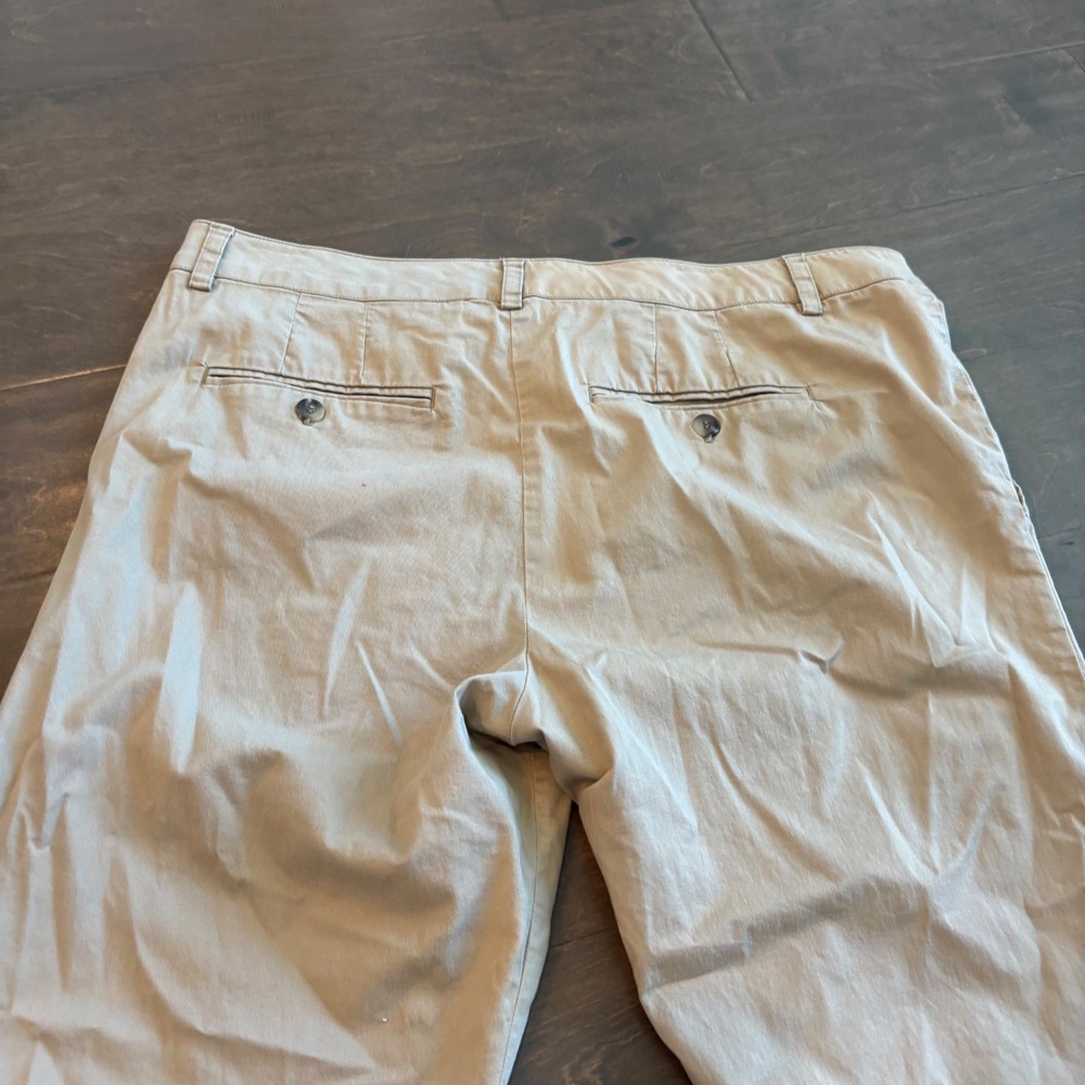 Vince Khaki Tan Pleated Cotton Blend Chino Trousers Pants Size 10 Made in USA - Picture 8 of 9